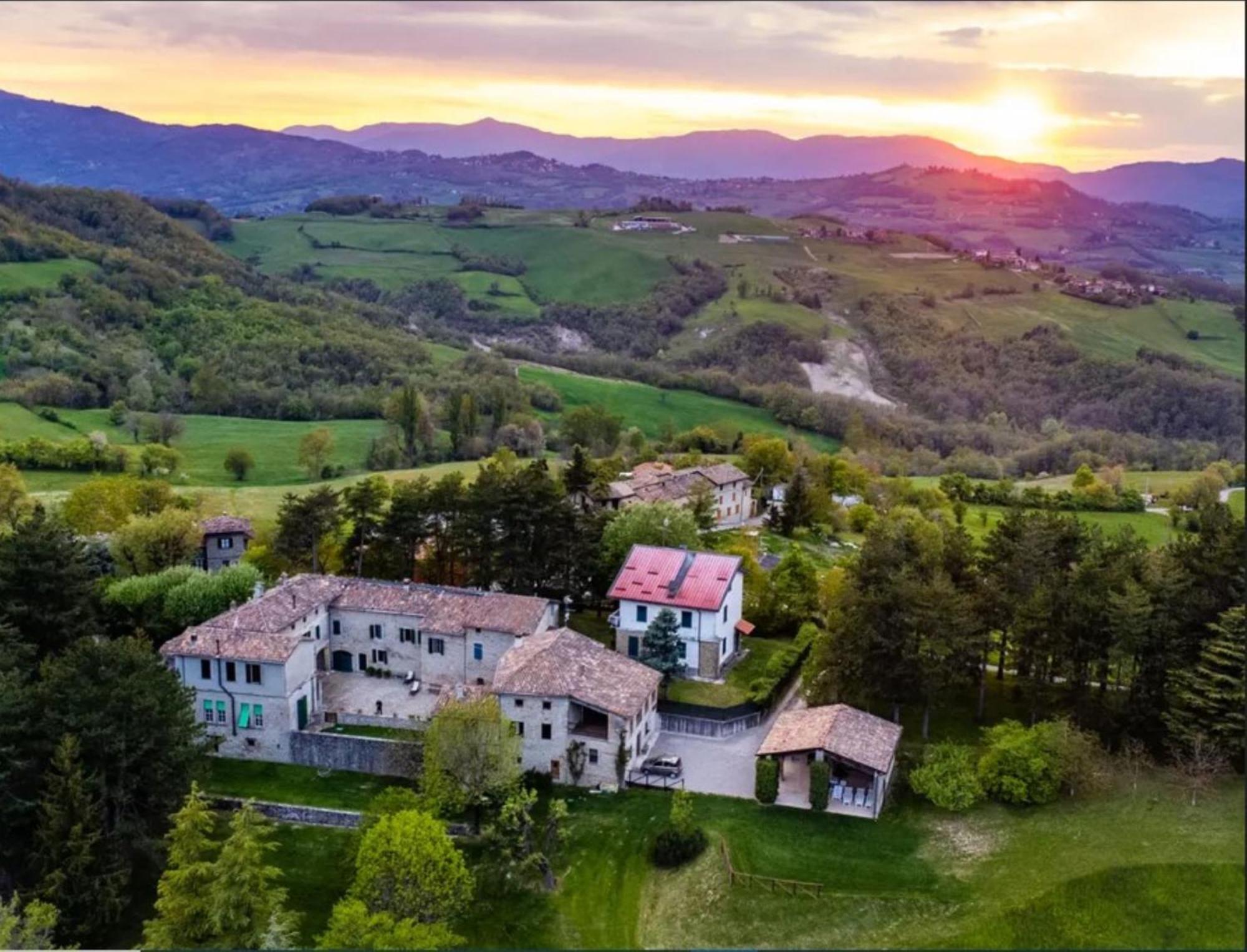 La Corte Bonomini Bed & Breakfast Neviano degli Arduini Luaran gambar