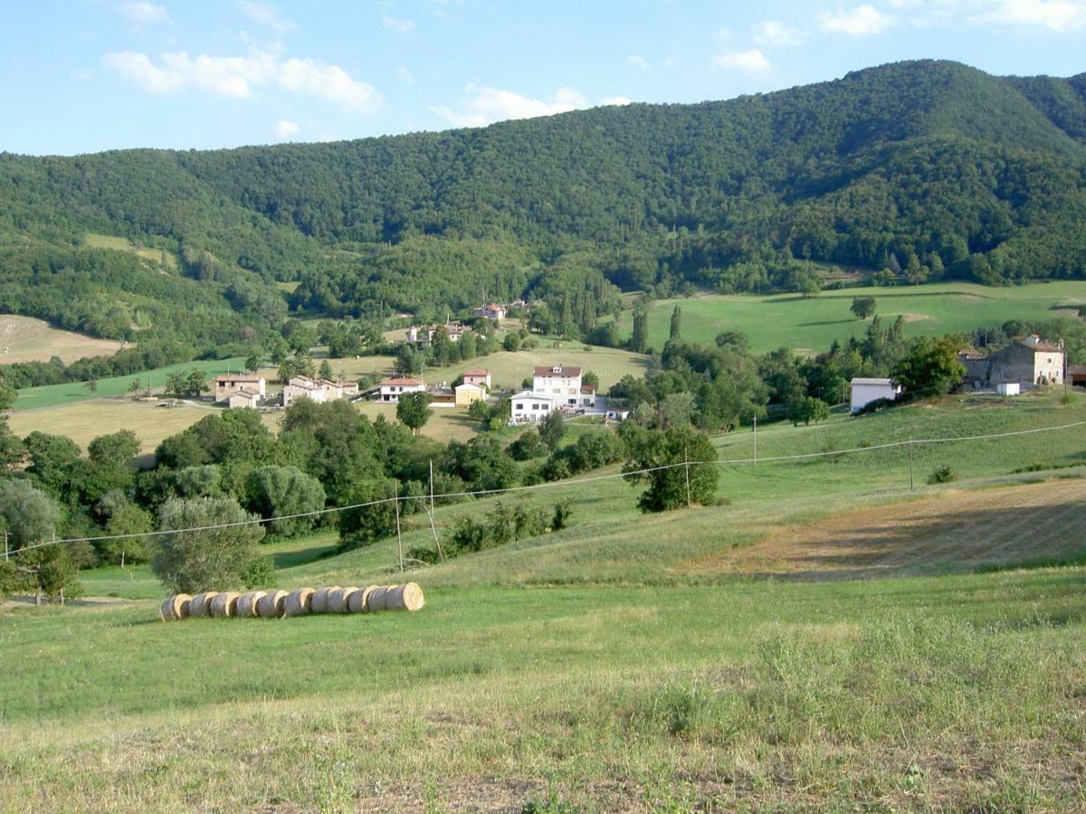 La Corte Bonomini Bed & Breakfast Neviano degli Arduini Luaran gambar