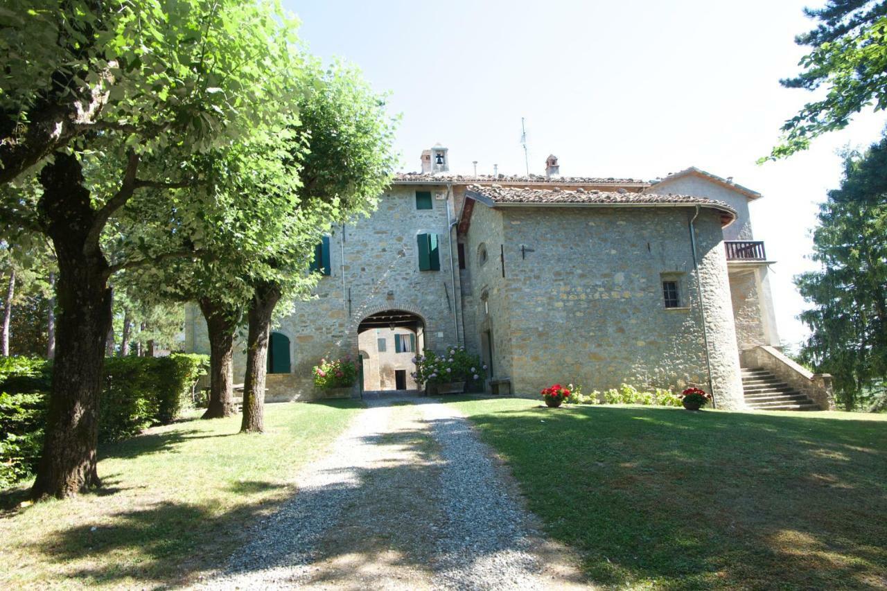 La Corte Bonomini Bed & Breakfast Neviano degli Arduini Luaran gambar